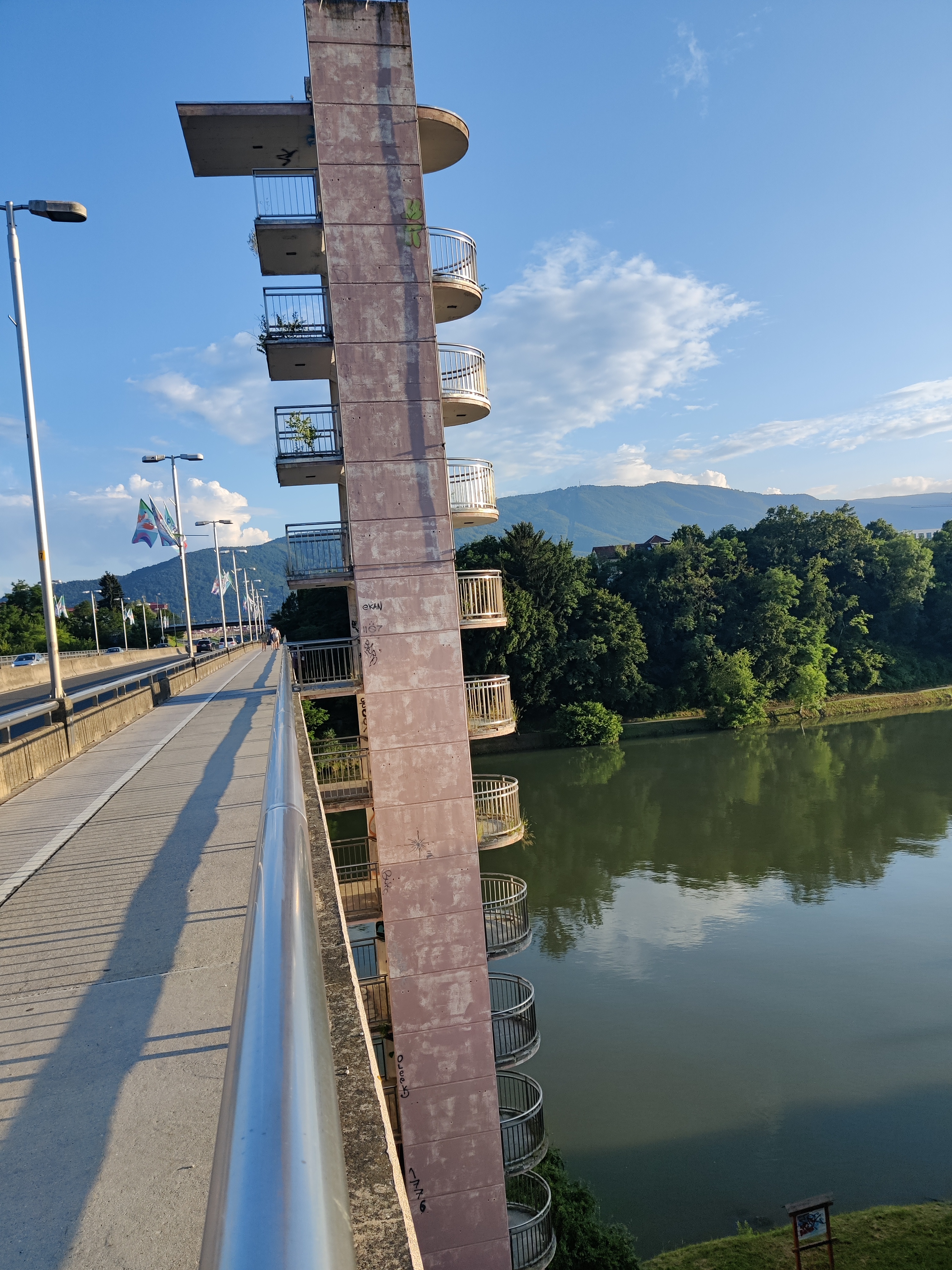 Osvežitev razglednega stolpa - Koroški most